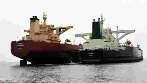 США можуть зняти санкції з російської нафти через дефіцит 