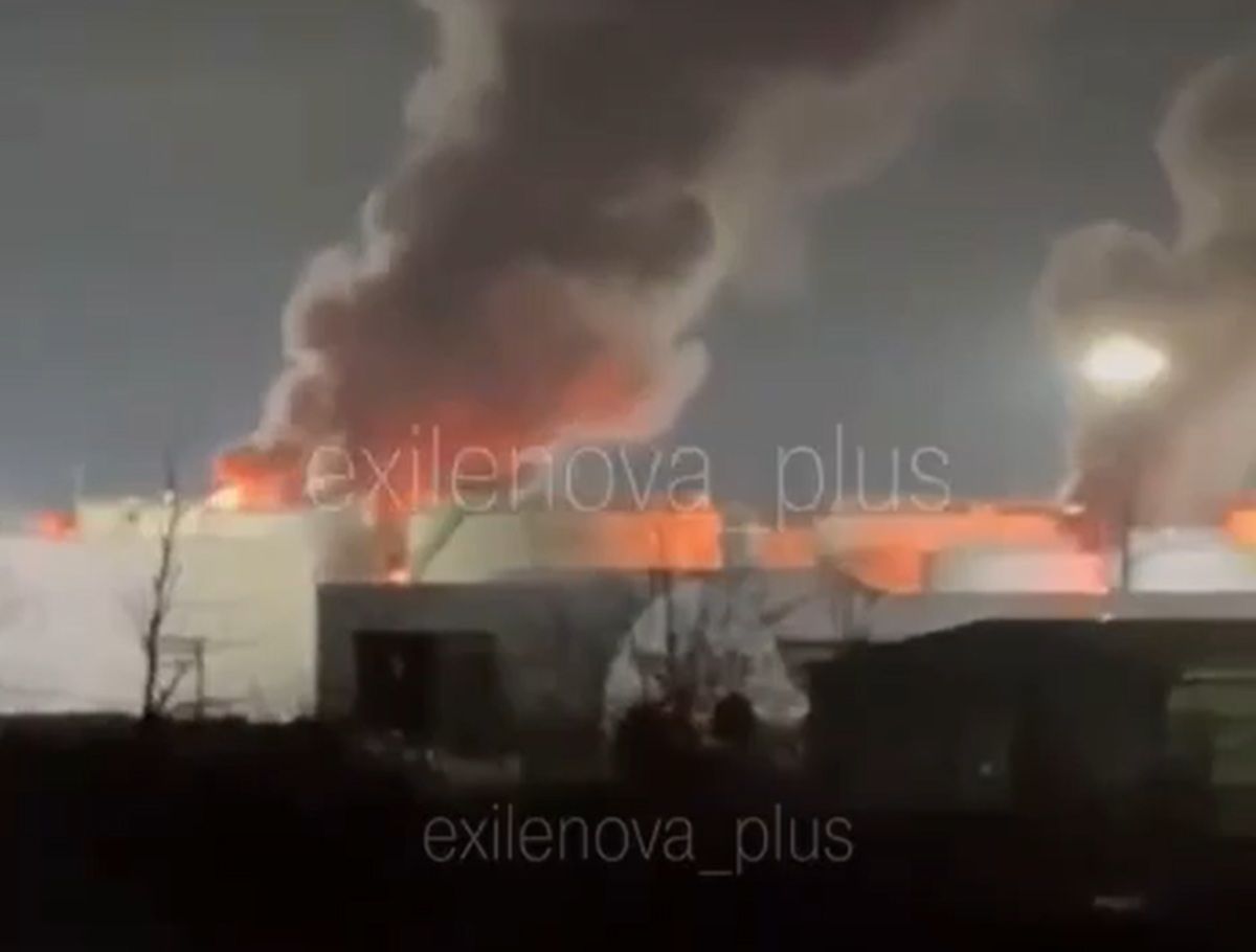 У Краснодарському краї після атаки БпЛА загорілась нафтобаза
