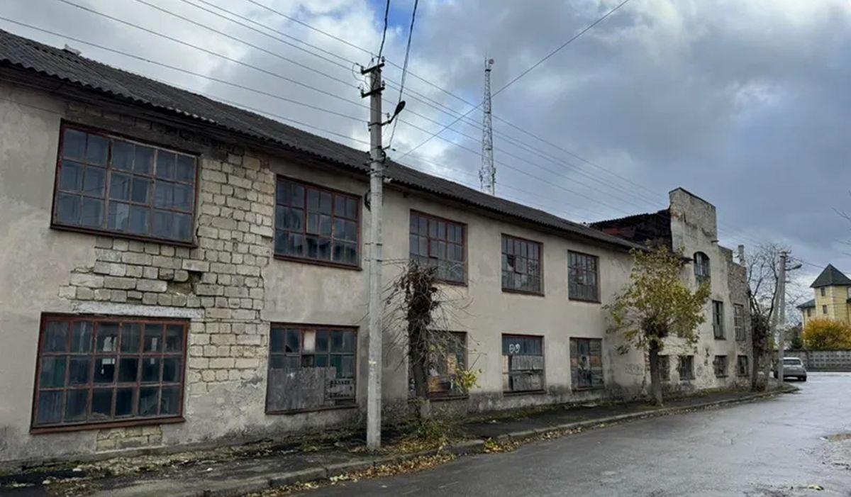 Бродівська міськрада продала ділянку під будівництво у центрі міста за 19 млн грн