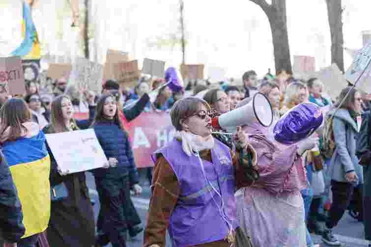 У Києві та Львові пройшли мітинги за права жінок