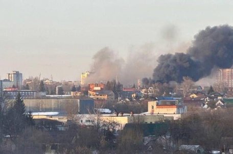 Володимир Зеленський підтвердив ураження заводу з виробництва деталей для ракет у Брянську