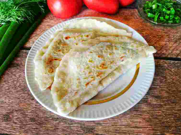 Чебуреки з лаваша в аерогрилі за 10 хвилин. Рецепт дня