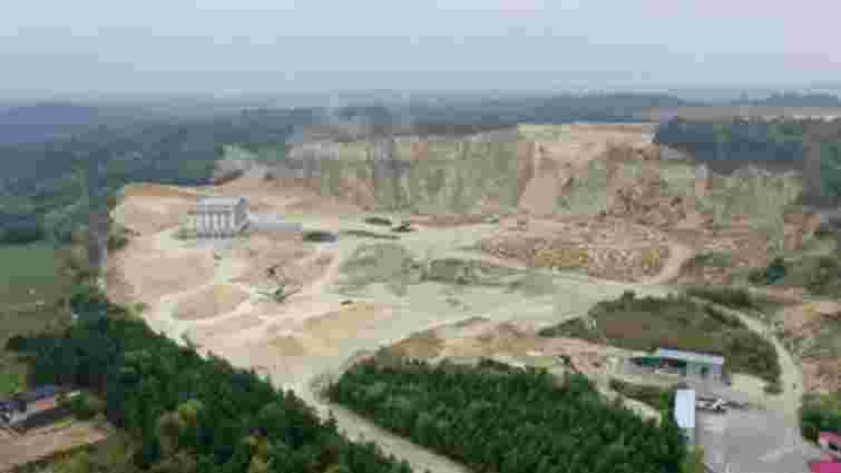 Суд зобов’язав львівську компанію сплатити понад 40 млн грн за незаконний видобуток піску