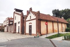 Дизайнерка Оксана Караванська присвятила нову колекцію українським воїнам 