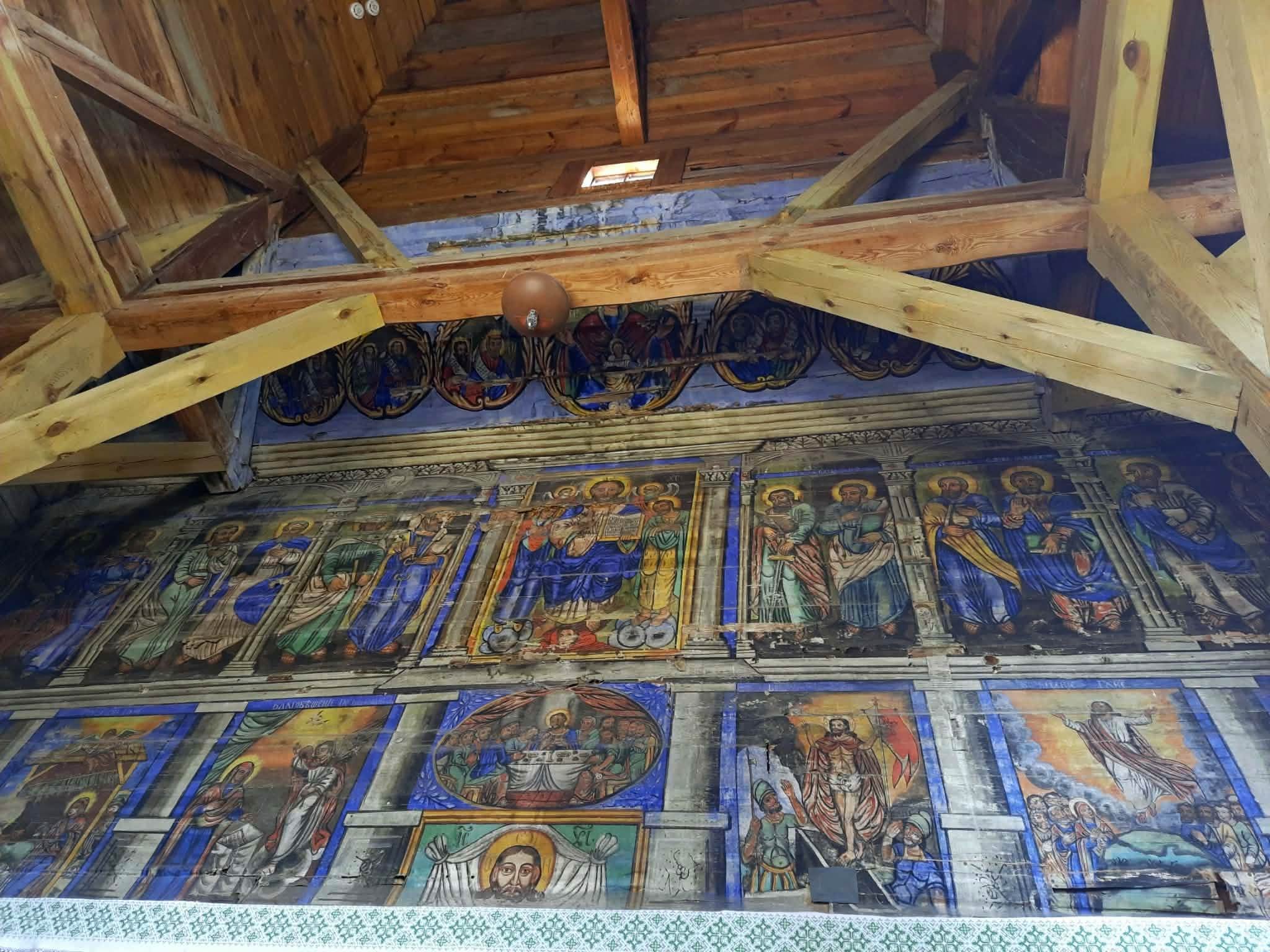 Розписи церкви Святого Духа