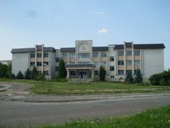 Скандальна ексдиректорка львівської школи оскаржила призначення нової очільниці