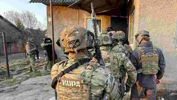 У дезертира з Яворівського району вдома виявили боєприпаси та вибухівку