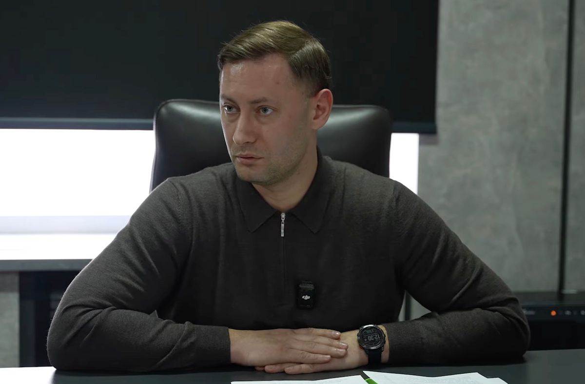 Родина заступника керівника БЕБ на Волині володіє елітною нерухомістю та дорогими авто