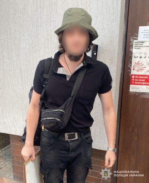 Обвинувачений раніше притягався до кримінальної відповідальності за крадіжки (фото ГУ Нацполіції у Львівській області)