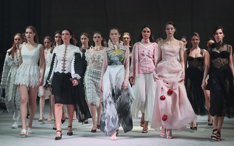 Нова колекція Оксани Караванської стала подякою українським воїнам