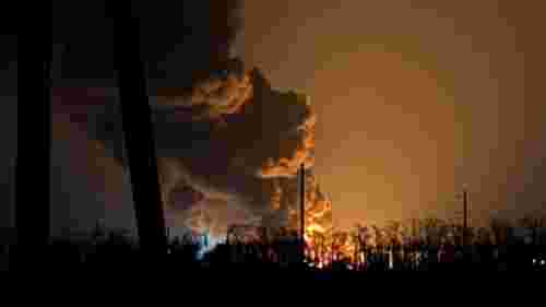 Дрони масовано атакували Москву та вдарили по нафтобазі у Краснодарському краї