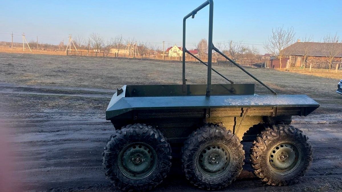 Бродівські волонтери розробили наземний роботизований комплекс «Підкова»