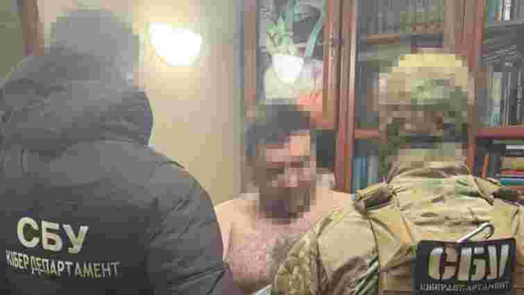 Українські інженери допомагали відновлювати російські нафтозаводи після атак