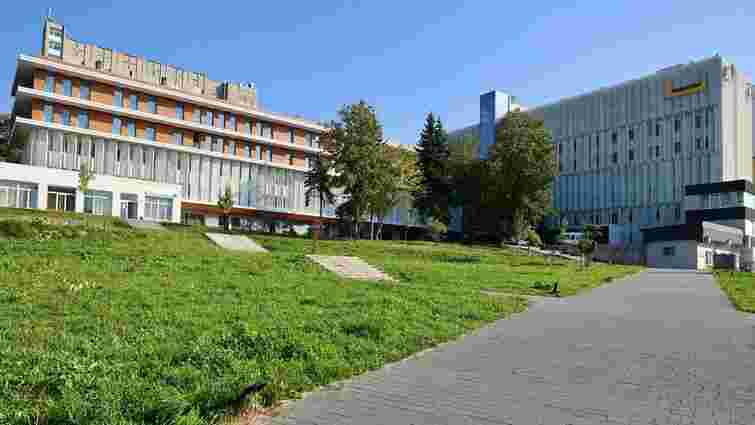 Як стара поліклініка на Мазепи змінила медицину Львова