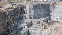 Фірма присяжної місцевого суду видобуватиме граніт на Хмельниччині за 4,53 млн грн