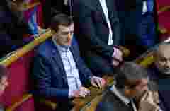 Нардеп із Закарпаття Василь Петьовка задекларував новий Lexus за 4 млн грн