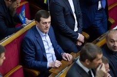 Нардеп із Закарпаття Василь Петьовка задекларував новий Lexus за 4 млн грн