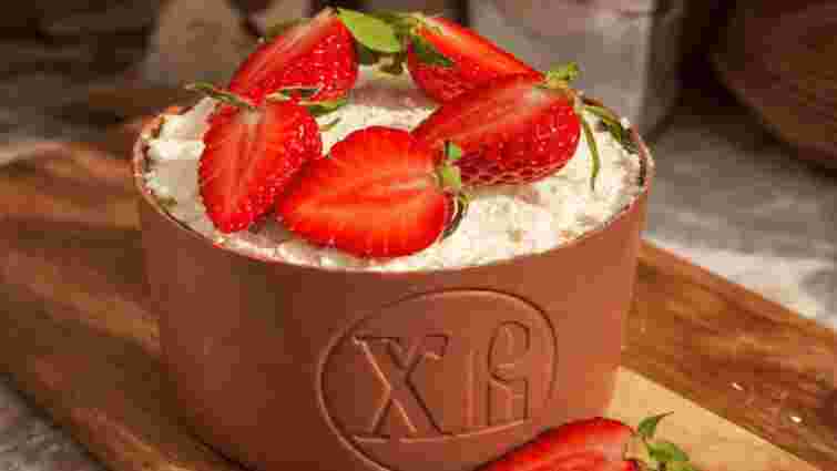 Сирна паска в шоколадному корпусі. Рецепт дня