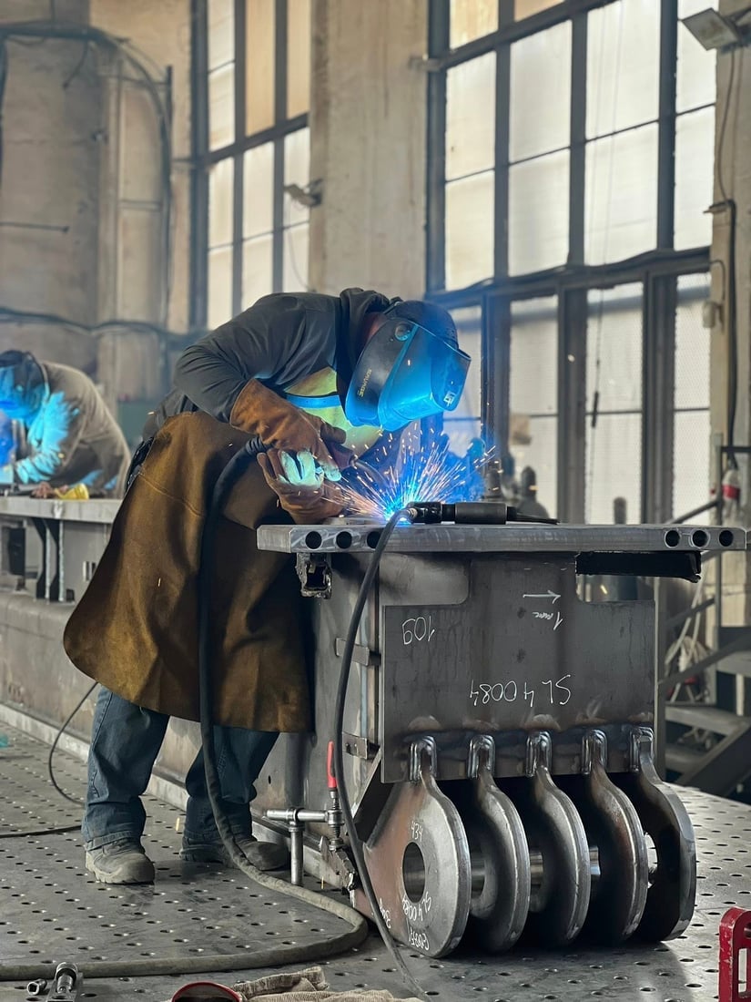 У Красилові запустили виробництво для експорту в Німеччину / Фото з фейсбуку Дмитра Кисилевського