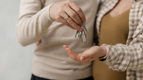 Уряд виділив ще 7,7 млрд грн на житло для переселенців з окупованих територій