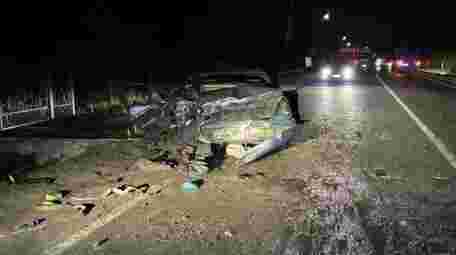 На трасі біля кордону на Львівщині легковик на смерть збив двох пішоходів