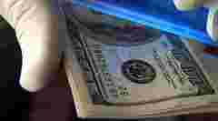 Львівський суд збільшив штраф ексадвокату за шахрайство з вивозом ухилянта за кордон