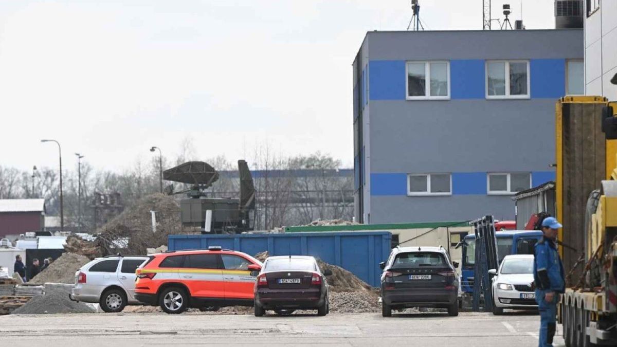 У Чехії підпалили оборонний завод, який виготовляє дрони для України