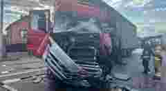 Біля Мукачева водій вантажівки виїхав на зустрічну смугу та вчинив смертельну ДТП