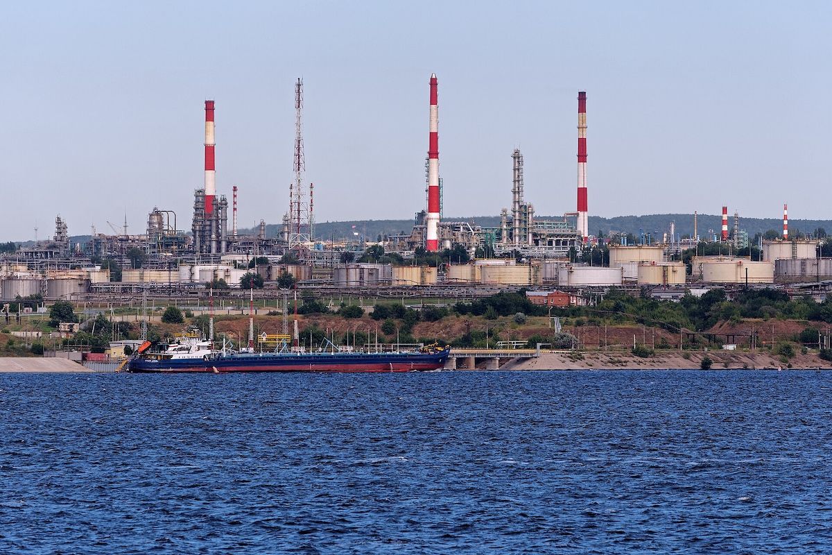 Генштаб ЗСУ повідомив про ураження нафтопереробного заводу у Саратові