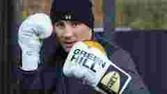 Олександр Хижняк з яскравої перемоги нокаутом дебютував у професійному боксі