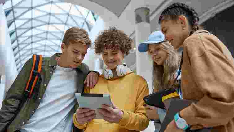 Дистанційна підготовка до НМТ: які школи демонструють найкращі результати