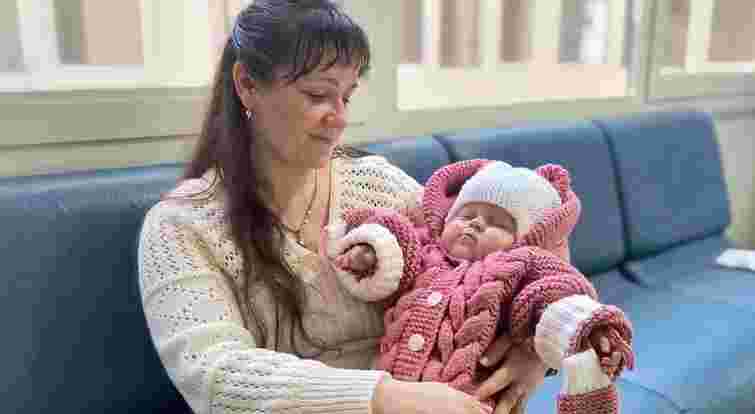  Нейрохірурги Львова вперше провели операцію на мозку дитині з вагою 750 г