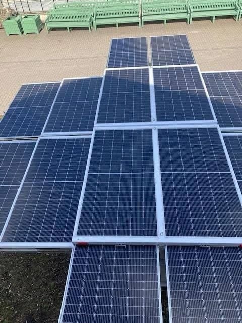 СЕС складається і розгортається, її зручно перевозити