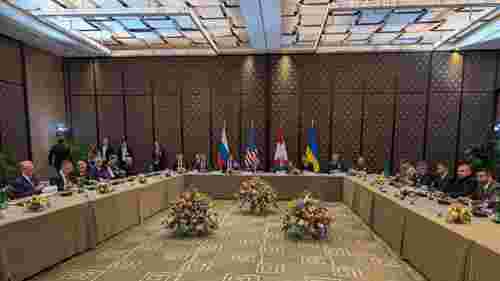 США посилюють тиск на Україну щодо виведення військ із Донецької області