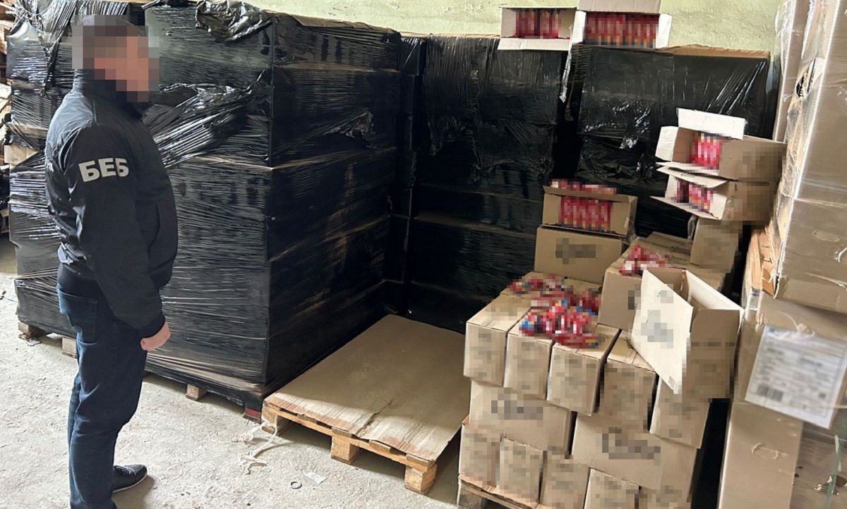 34-річного прикарпатця судитимуть за підпільне виробництво вафель «Світоч Артек»
