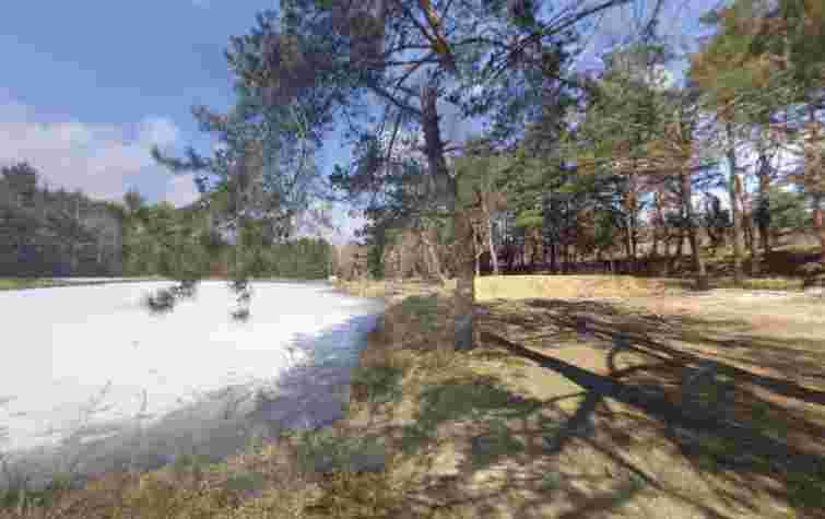 Суд арештував вісім ділянок біля озера в Брюховичах