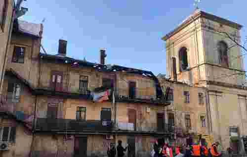 Після російської атаки житловий будинок у центрі Львова визнали непридатним для життя
