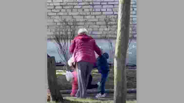 У Львові виховательку дитсадка звільнили через крики та шарпання дітей