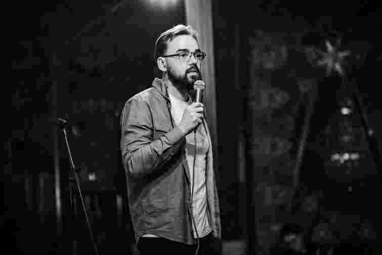 На Харківщині загинув стендапер і військовий Артур Петров