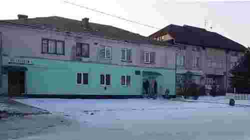 Харківська аптека за 5 млн грн купила офіс «Ощадбанку» в селищі на Прикарпатті