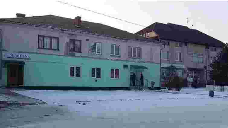 Харківська аптека за 5 млн грн купила офіс «Ощадбанку» в селищі на Прикарпатті
