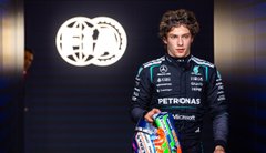 Антонеллі сенсаційно виграв Гран-прі Японії, очоливши загальний залік пілотів Формули-1