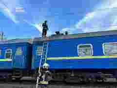 У Києві від ураження струмом на даху поїзда загинув підліток