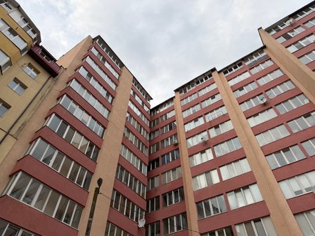 «Хтось один міг не платити, а страждав весь під’їзд»