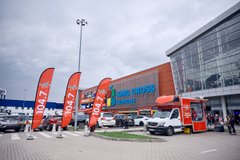 Ведучі Люкс FM влаштували у Львові ексклюзивний ефір та благодійний концерт  