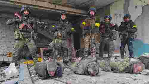 ЗСУ полонили росіян, які намагались встановити прапор РФ у Ківшарівці на Харківщині
