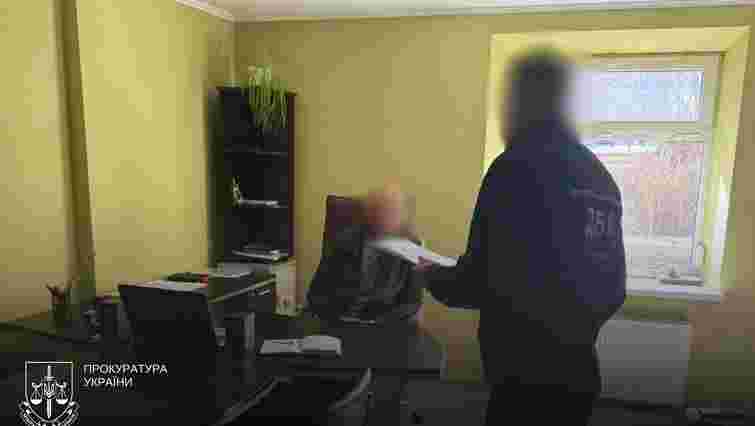 У Чернівецькому військовому госпіталі викрили схему ухилення від служби