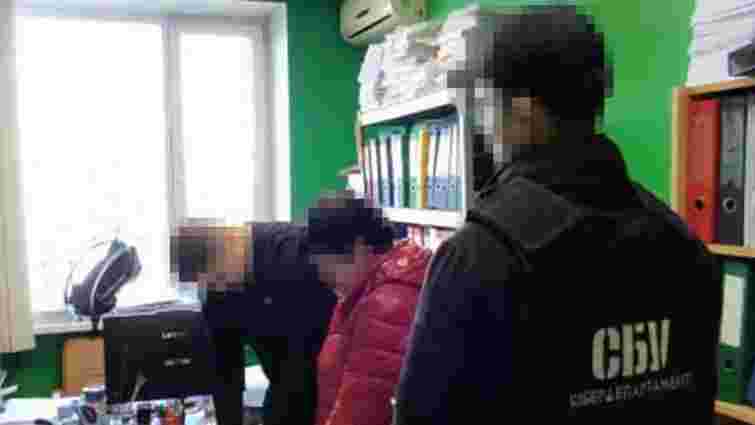 Чиновницю Мінкульту викрили на підтримці російської агресії