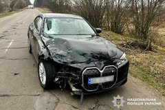 Водій BMW на смерть збив велосипедистку на Рівненщині