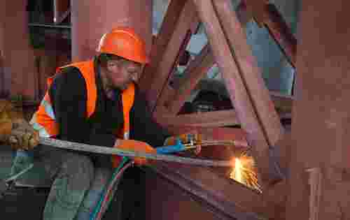 До 40–60 тис. грн: у яких сферах найбільше зросли зарплати за рік